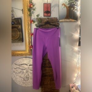 NWT, Lululemon 14 Wonder Train HR Tight 28”